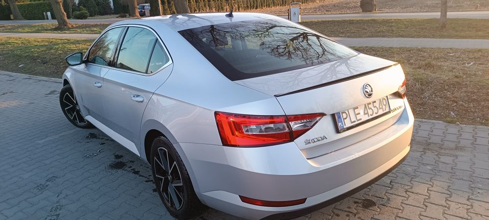 Sprzedam Skodę superb 20TDI 150KM