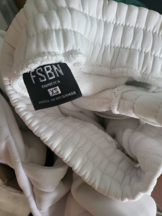 Dres komplet bluza, spodnie i T-shirt