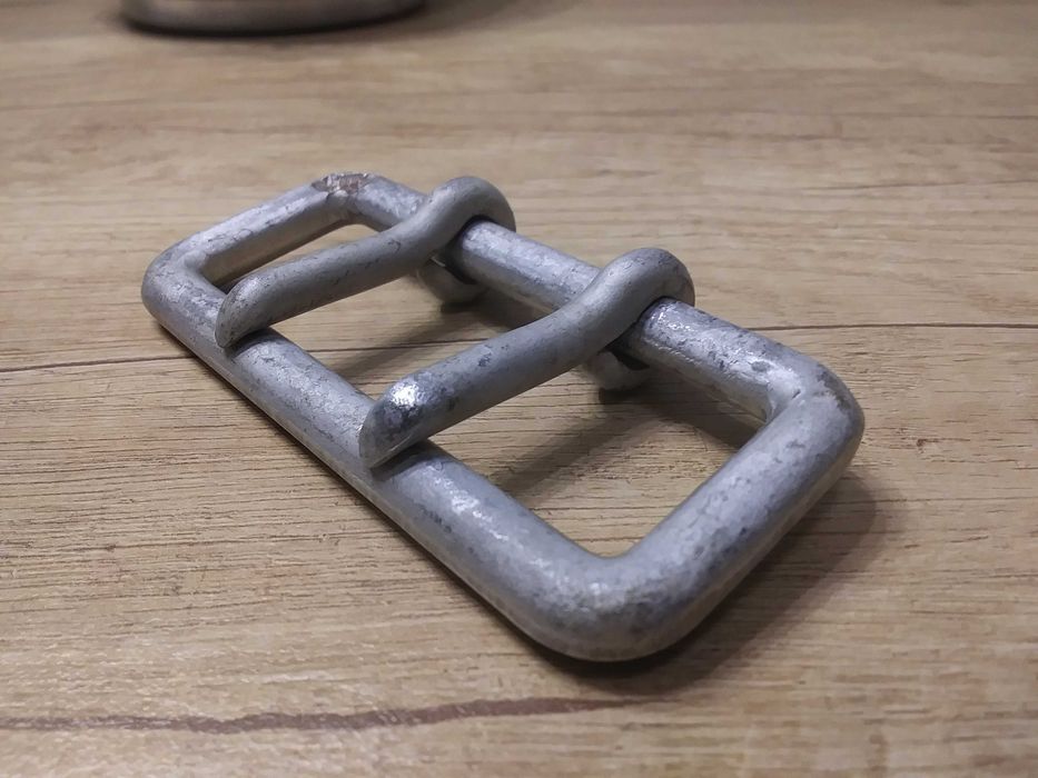 Stara aluminiowa klamra do pasa pas strażacki sprzączka ucho PSP OSP