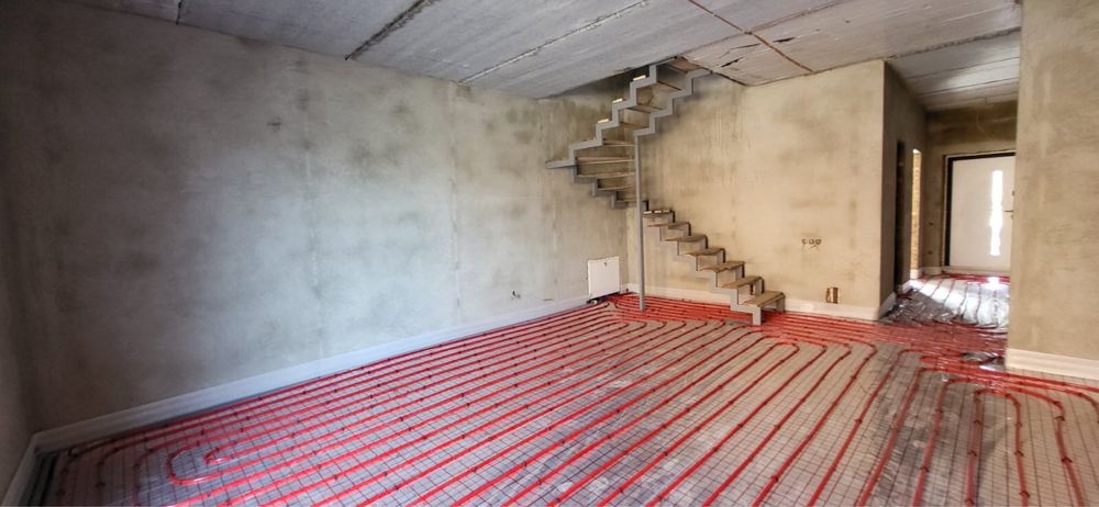 Продаж танхауса з ділянкою на 2сотки