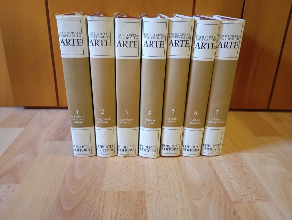 Enciclopédia Universal da Arte