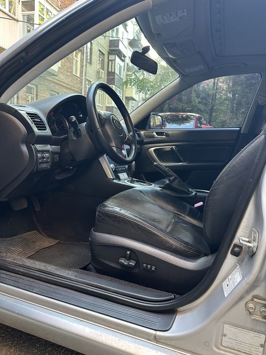 Subaru Legacy 2.0 AWD