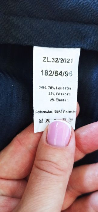 Garnitur męski niebieski
