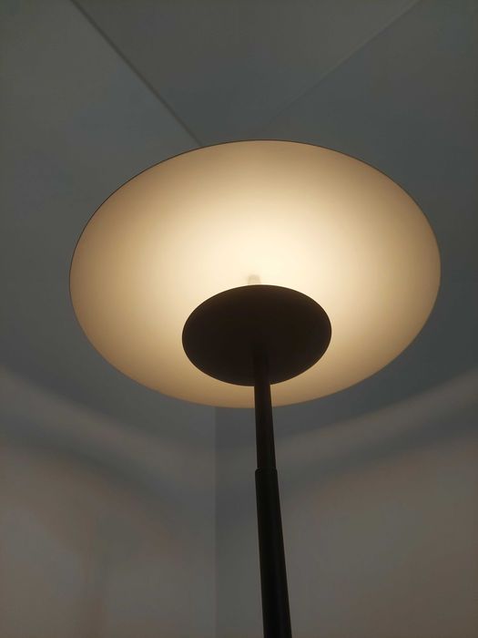 Candeeiro de pé KAITO da AREA STORE - NOVO