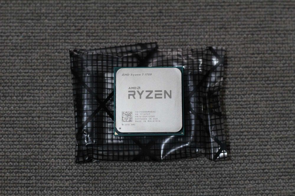 CPU AMD Ryzen 7 1700