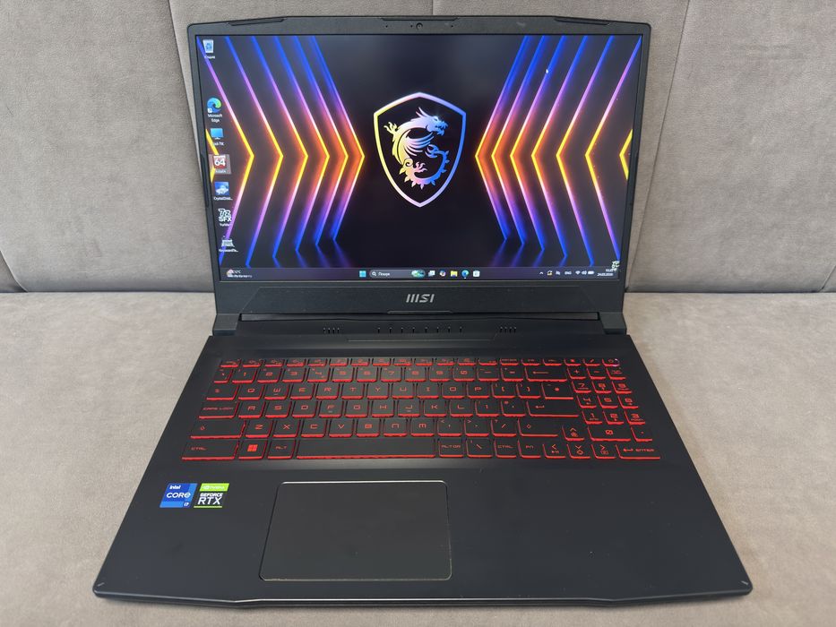 MSI Katana (i7-11800H, RTX 3070, 16Gb, 512Gb)