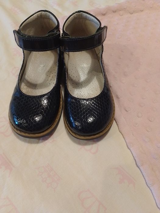 Туфельки Thomas Heel 29 р.