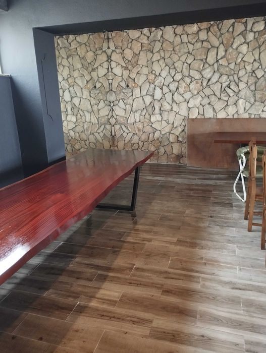 Mesa madeira maciça