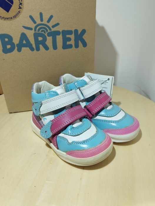 Buty rozmiar 20 Nowe