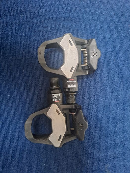 Pedały rowerowe karbon