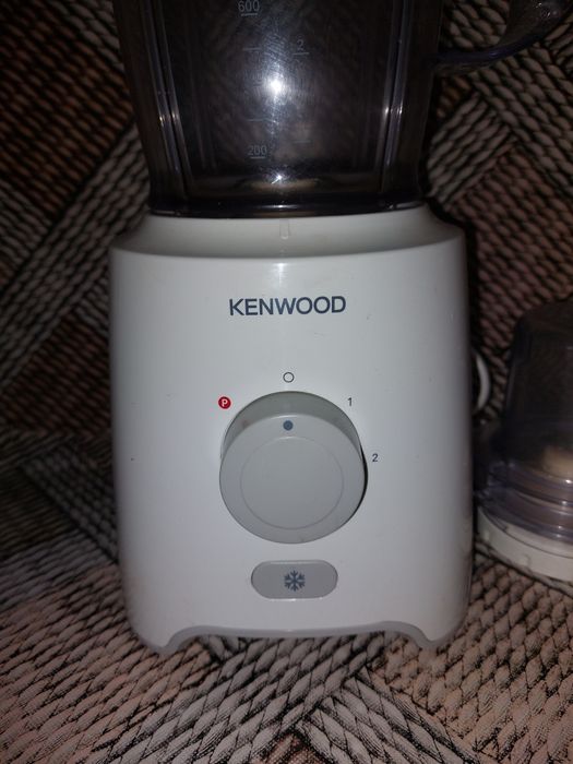 Блендер KENWOOD BLP402WH 650Вт. Дробление льда