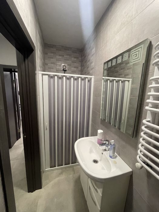 Офіс оренда Фасадний 1 поверх