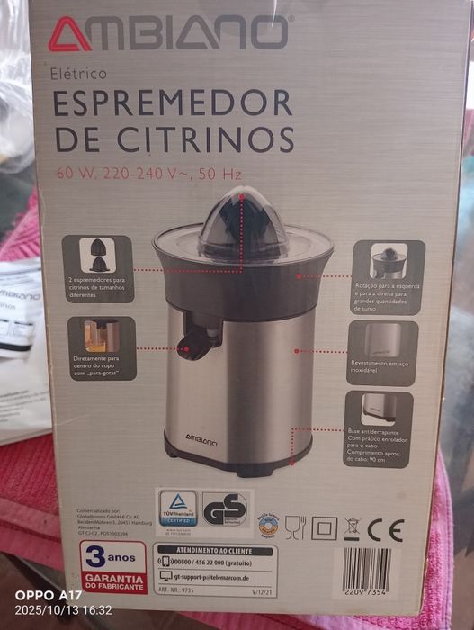 Espremedor de citrinos novo