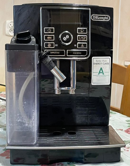 Ekspres ciśnieniowy De'Longhi ECAM 25.462.B