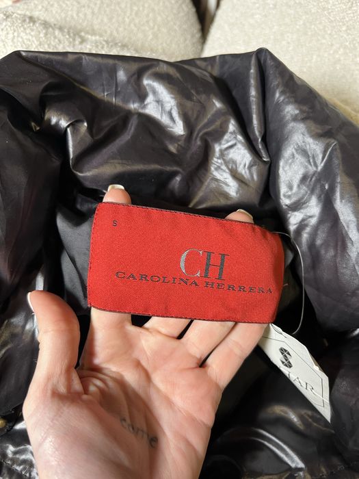 Пуховик Carolina Herrera ! Розмір S! Розпродаж люксових речей!