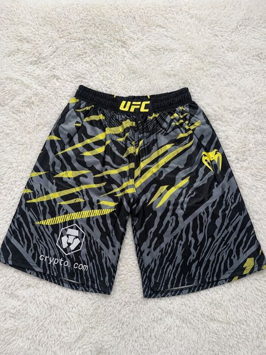 шорты ufc - купити чоловічий одяг - Ціна на OLX.ua