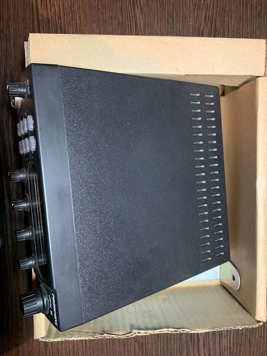 Продам  CB трансивер РRESIDENT JFK II