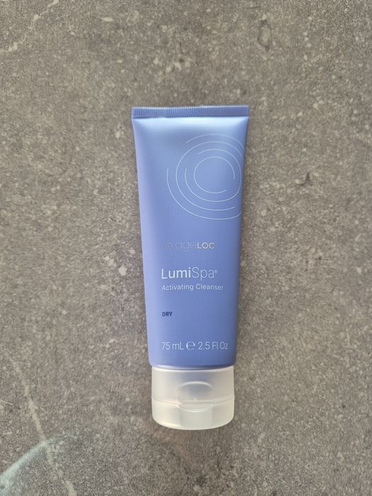 Żel do mycia twarzy LumiSpa do cery suchej - Dostępny!