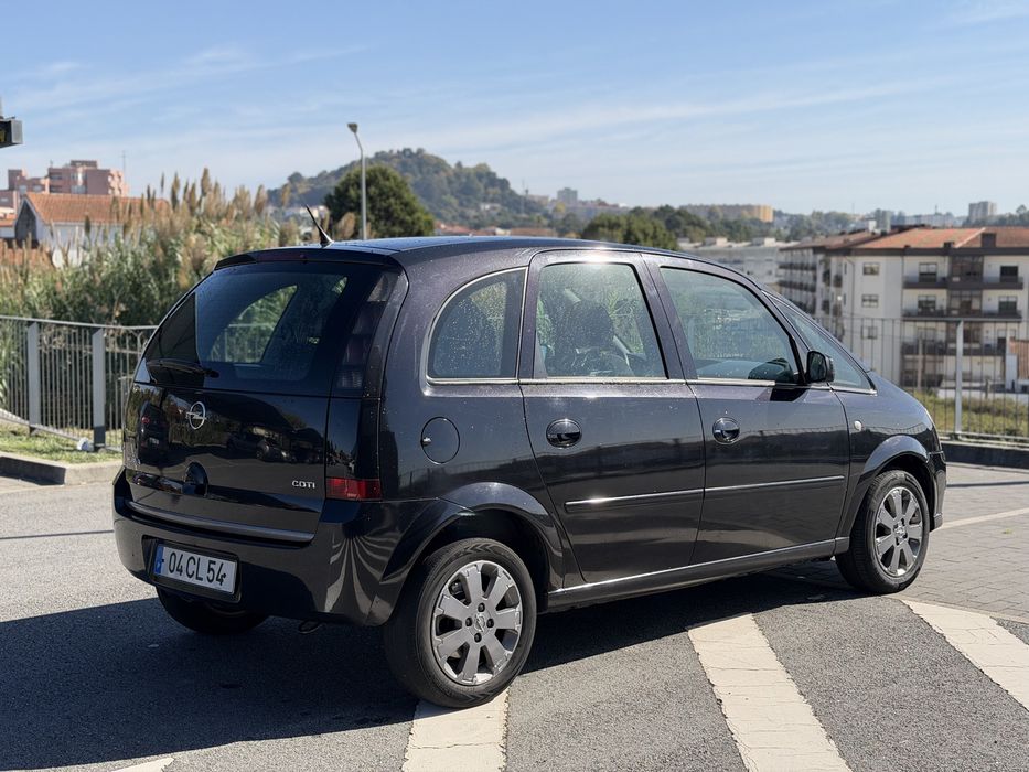 Opel meriva 1.3cdti — photo 3