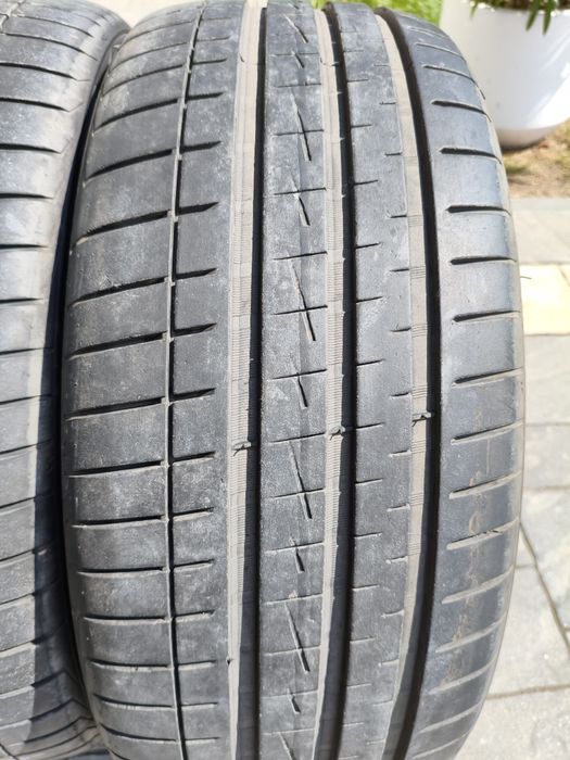 Komplet opon letnich Vredestein Ultrac Vorti+ 225/45/18 bdb stan