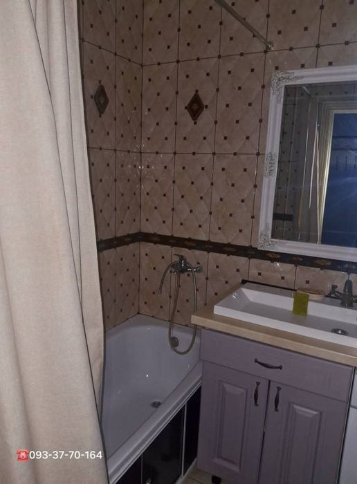 Продам двокімнатну квартиру