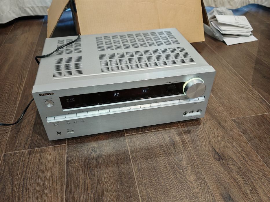Onkyo  tx nr 616