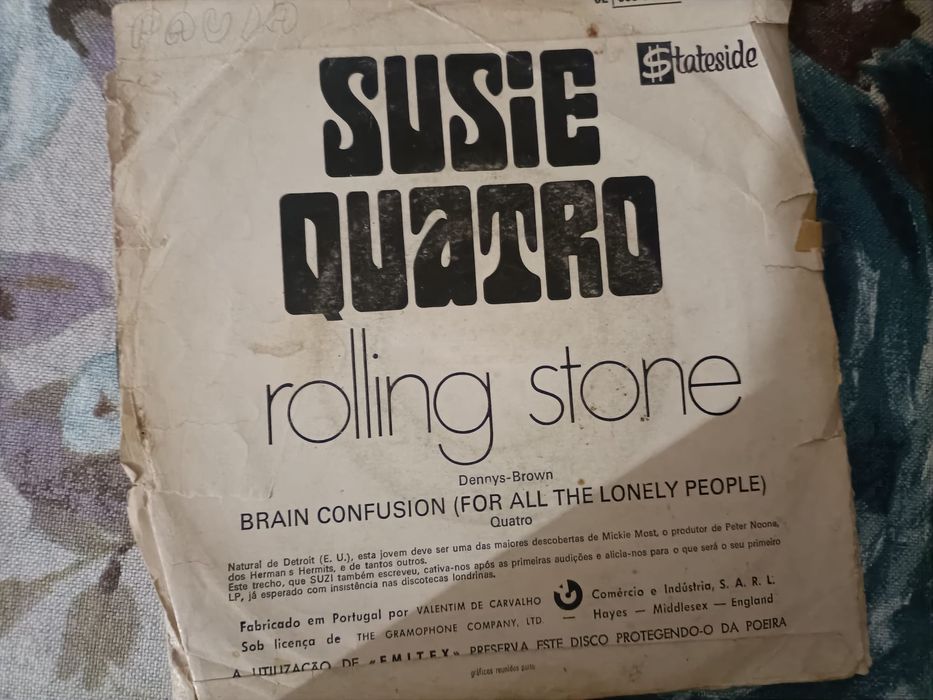 Três discos de vinil, Susie Quatro