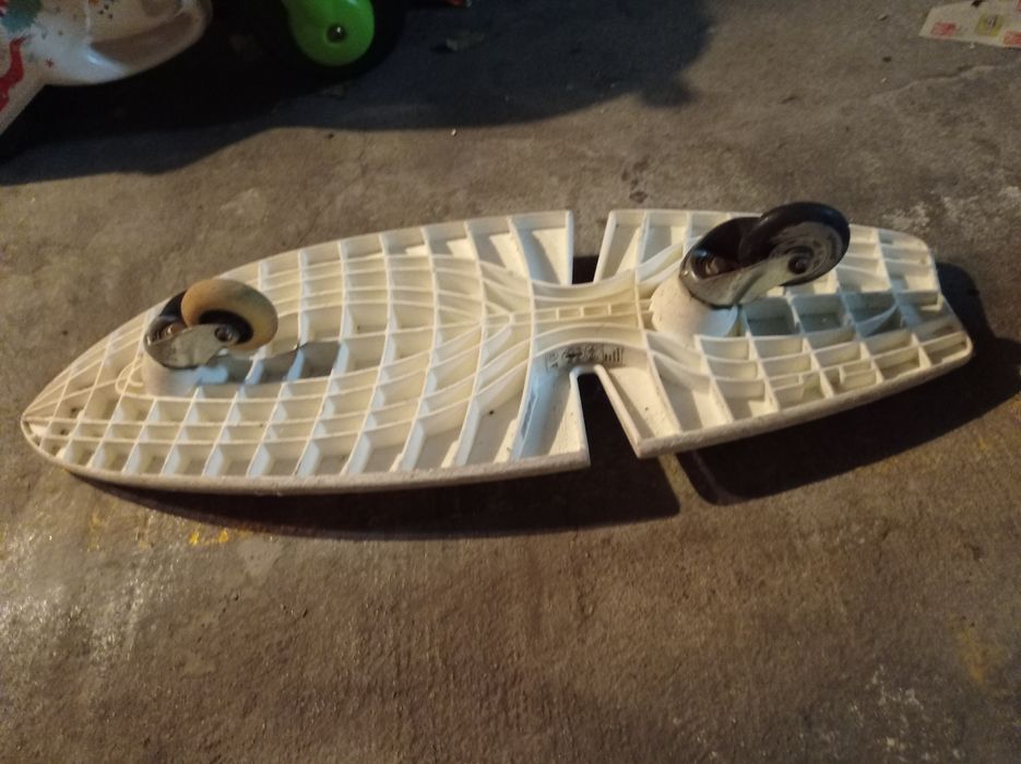 Waveboard em forma de prancha de surf