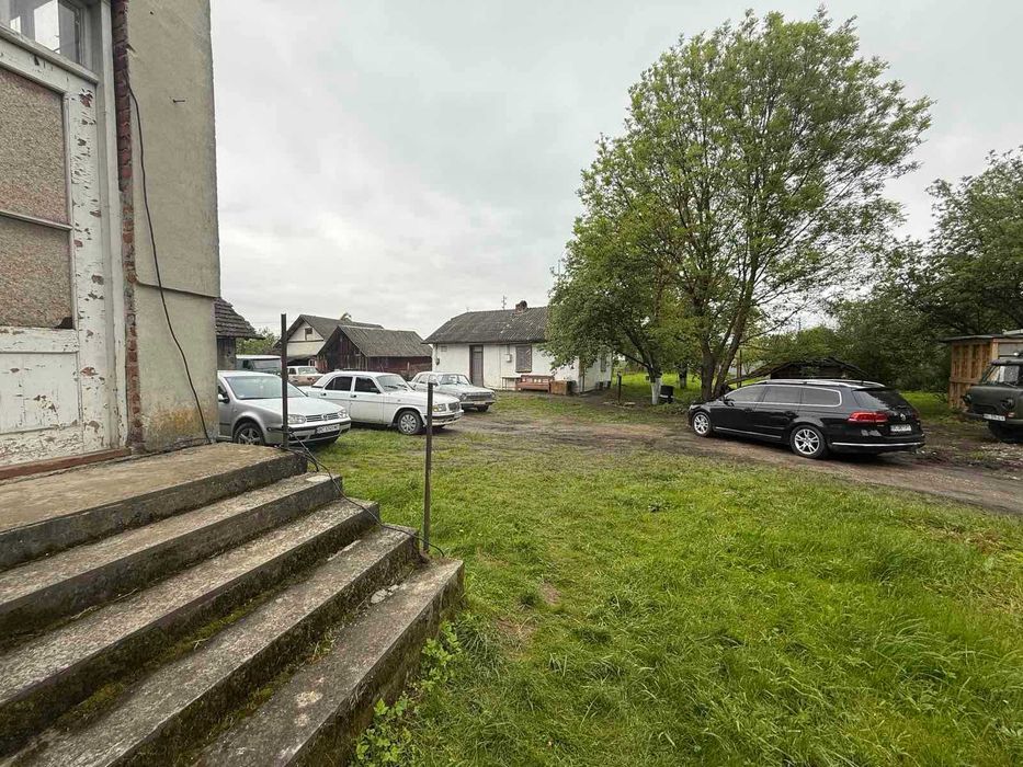 Незавершине будівництво