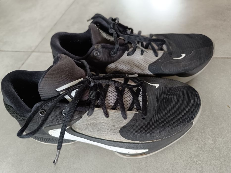 Buty Koszykarskie Zoom Freak 4