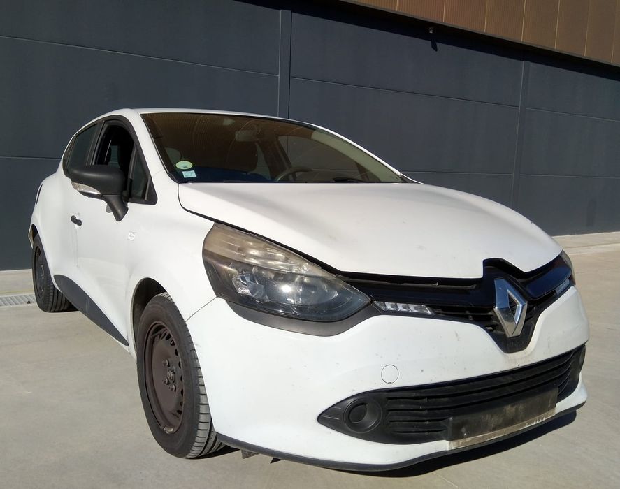 RENAULT CLIO IV - 2015 - Para Peças