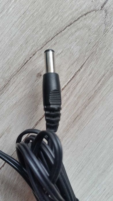 Creative  MCAD090040TH6 zasilacz do głośników