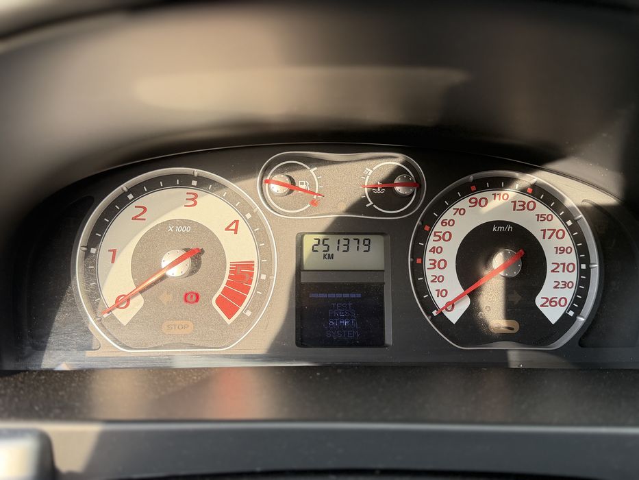 Renault Laguna 2