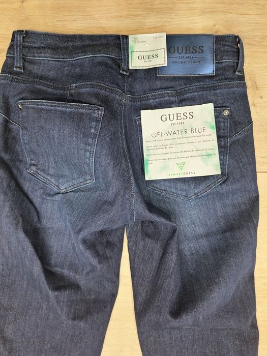 Guess Jeansy nowe W25 L30