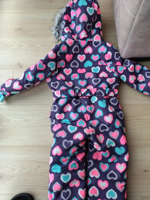 Kombinezon śniegowy na śnieg zimowy