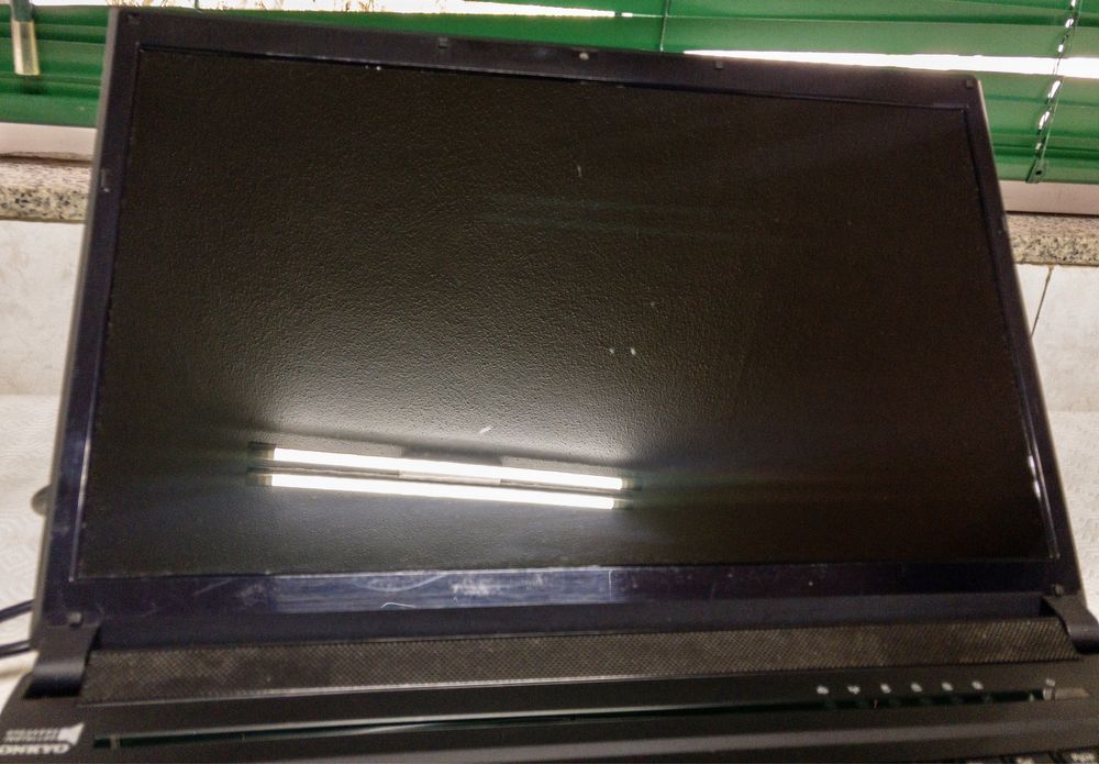 Clevo P170em with Damaged Graphics Card64739499299073121