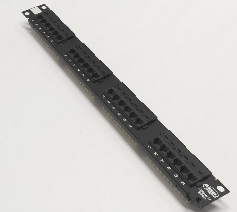 Патч-панель AMP Netconnect Category 5e 24 Port Patch Panel 406330-1: 1 ...