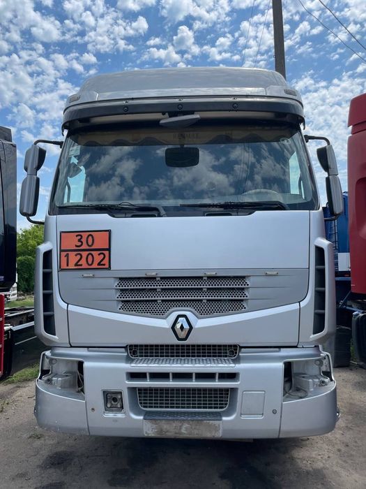 Кабіна Renault Premium DXi460