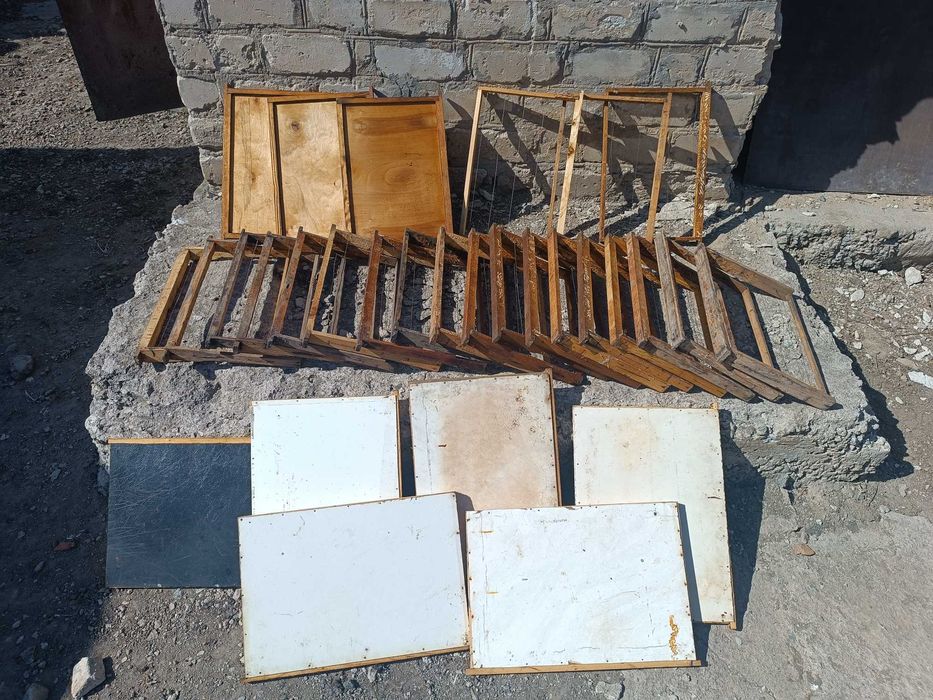 Вулик, рамки, годівниця для бджіл, лежак, суш 145