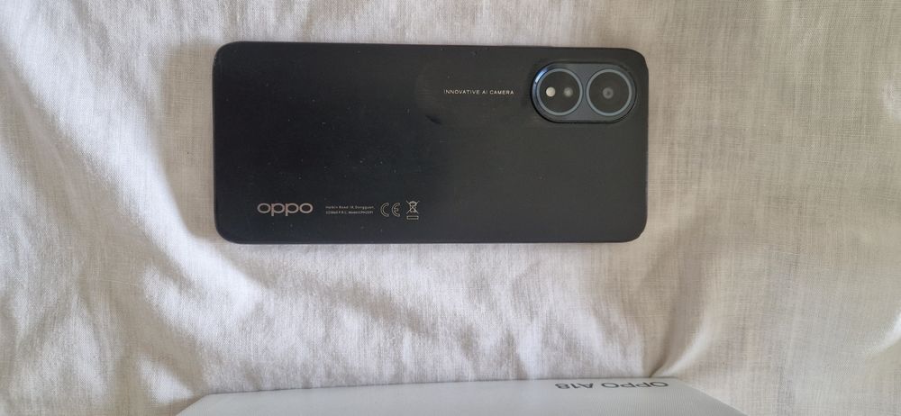 OPPO A18 top e b