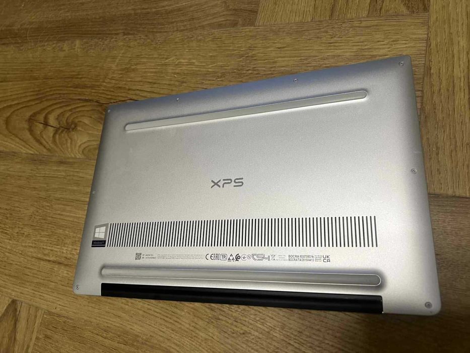 Dell XPS 13 9305 i7-1165G7 16GB RAM 512GB SSD