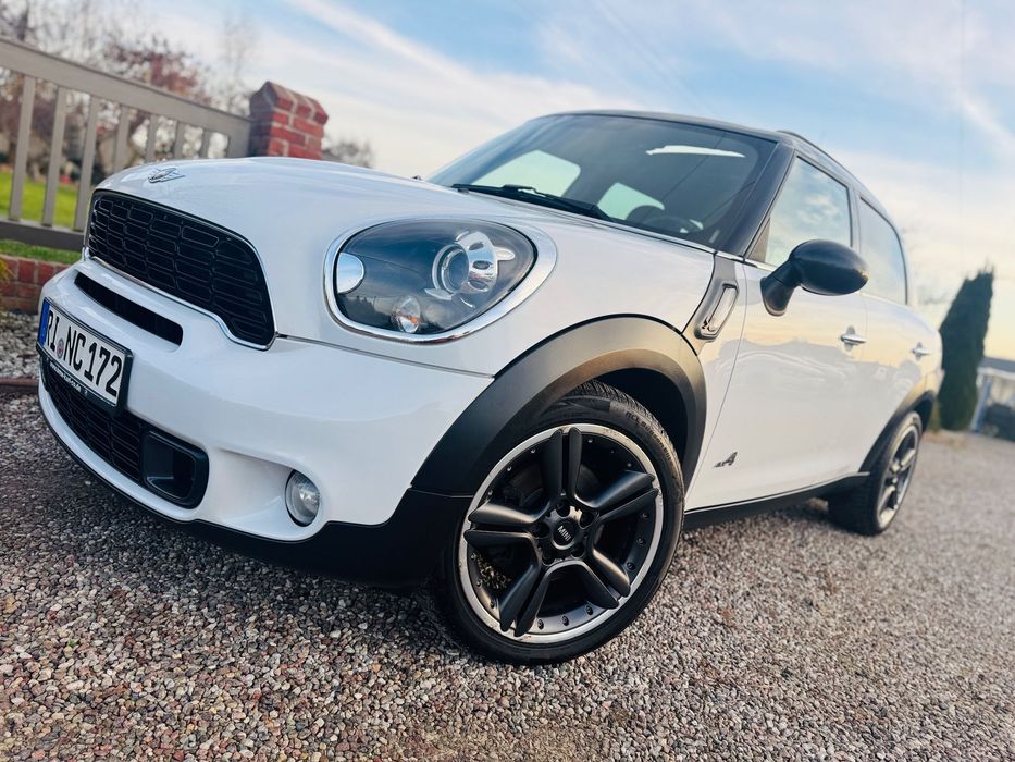 MINI Countryman PANORAMA DACH Bi-Xenon Klimatronik Tempomat 4x4