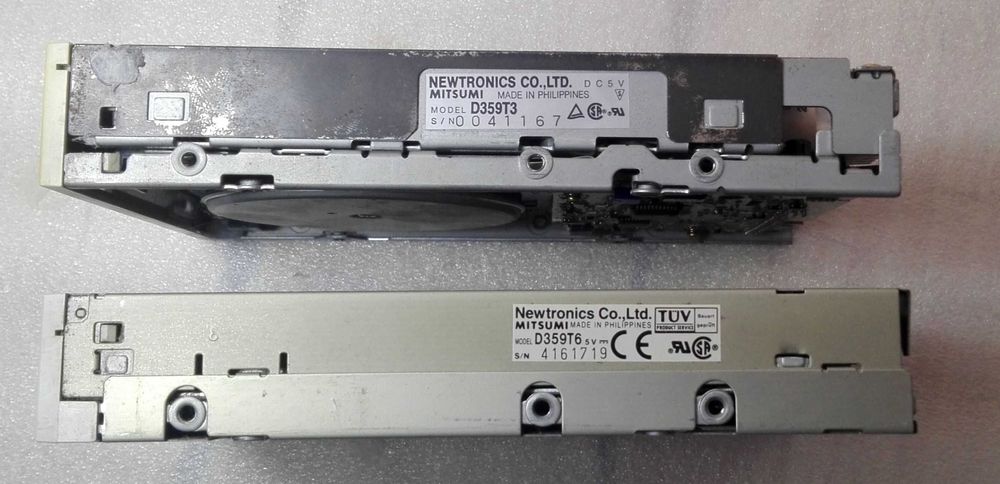3.5" Floppy Disk Drives64750629350018122
