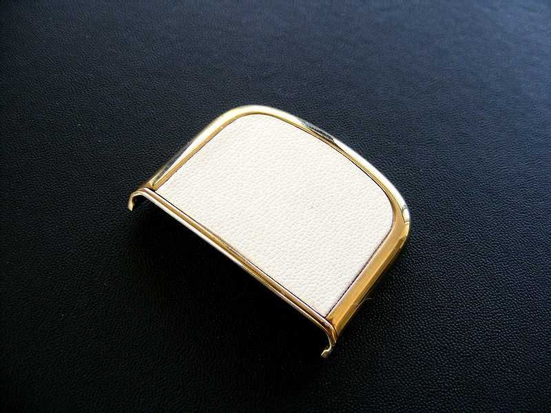 Przednia dolna osłona Nokia 8800 Gold ARTE