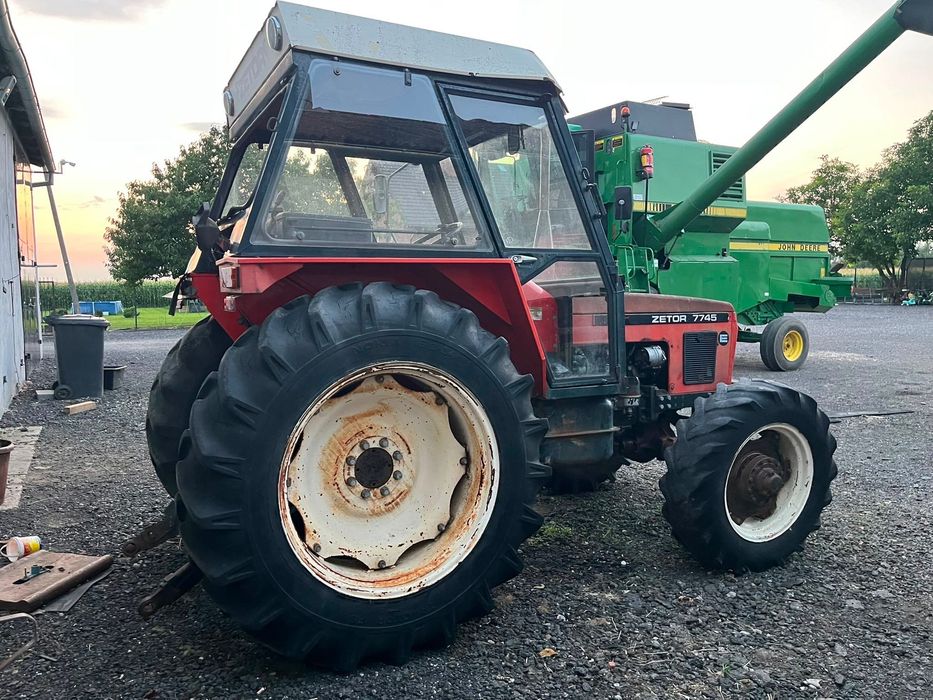 Ciągnik Rolniczy Zetor 7745 Sprowadzony 4x4