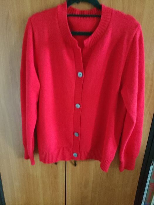 Sweter damski zapinany