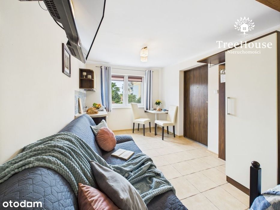 Kawalerka z garażem w centrum Mikołajek