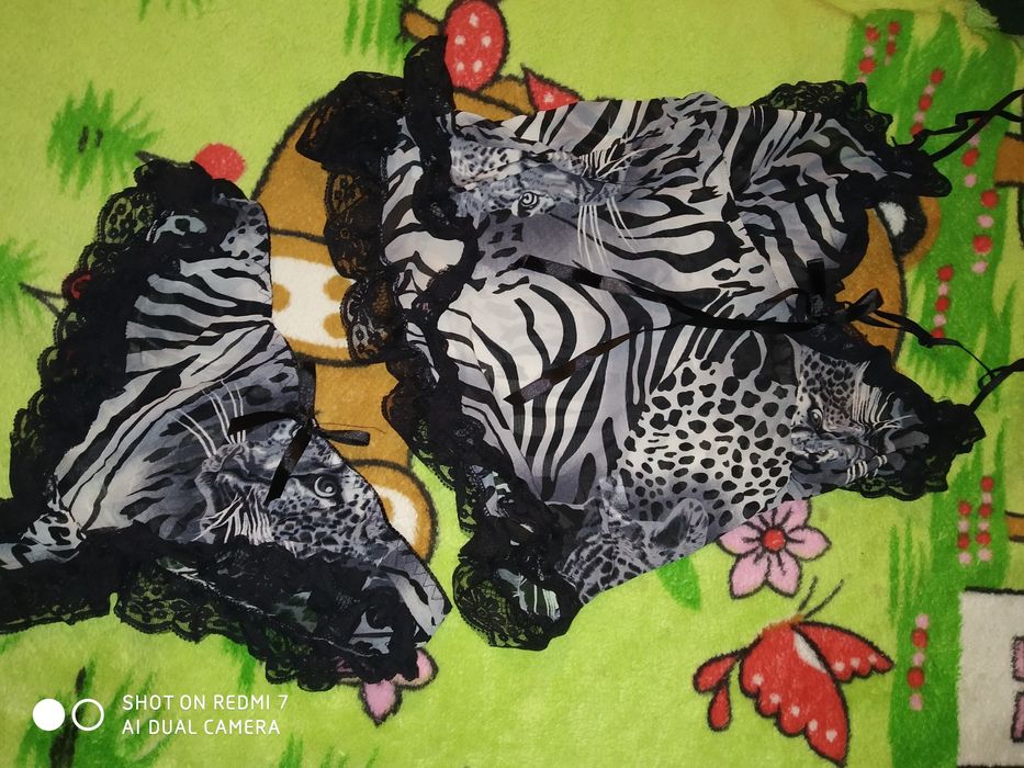 Набір гарний ,44-46р трусики і майка