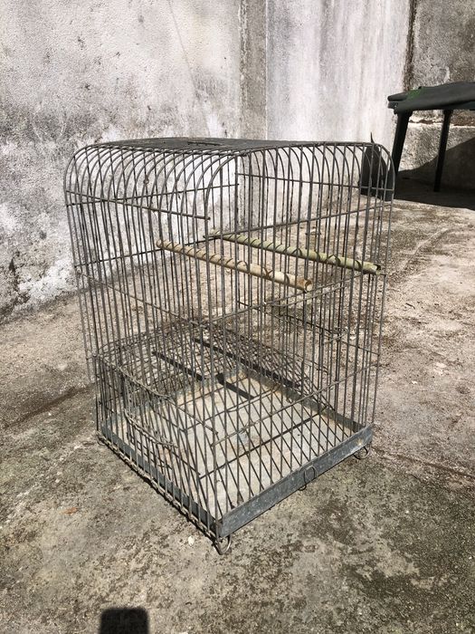 Vendo Gaiola Grande