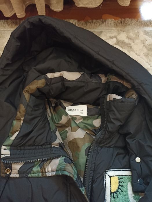 Куртка зима-осінь.